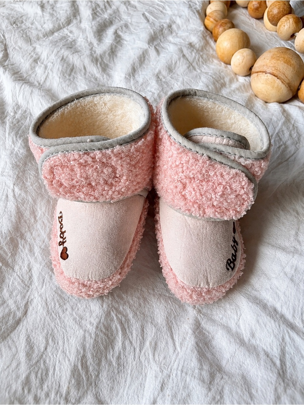 baby girls pink fleece booties